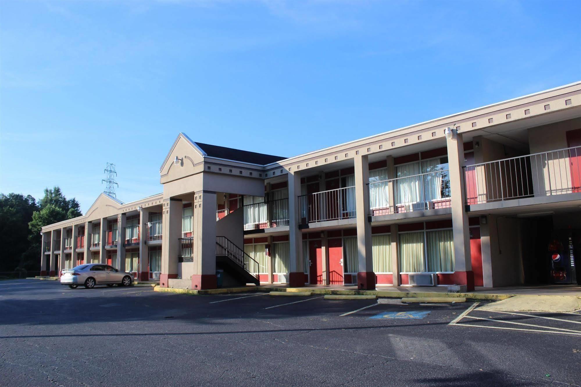 Town And Country Inn Suites Spindale Exterior foto